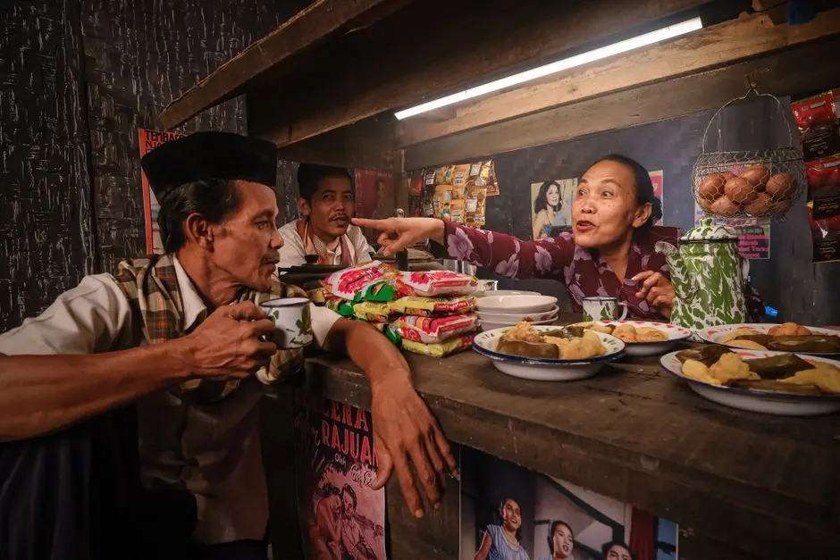 Kedai makanan lokal dekat kawasan wisata Sumatera Barat
